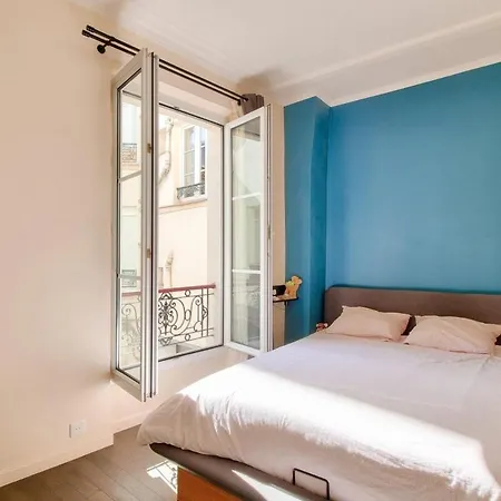 Chaleureux 11 Apartment *